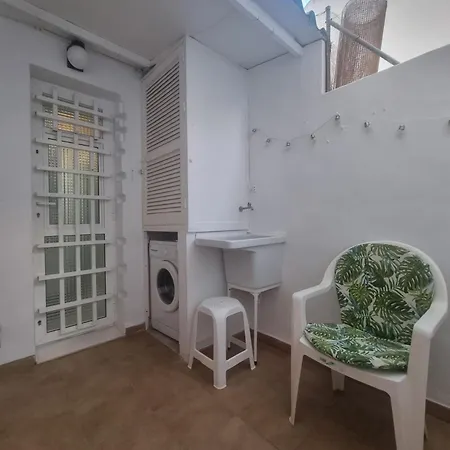 Lasstory Apartment